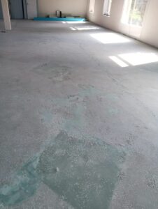 Zone de mozaic reparate neprofesional