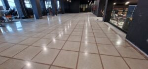 Slefuire lustruire pardoseli mozaic