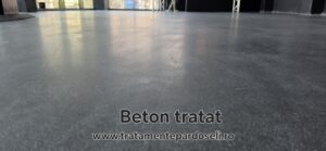 Beton slefuit și tratat